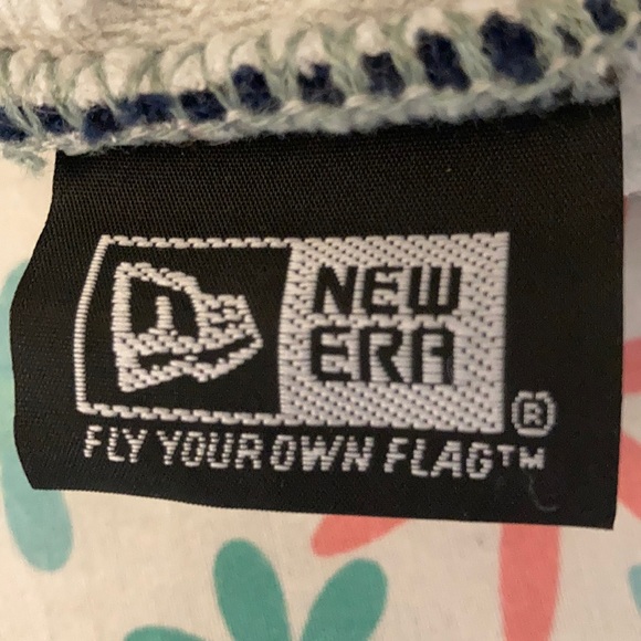 Seattle Seahawks Beanie Hat - Picture 4 of 4